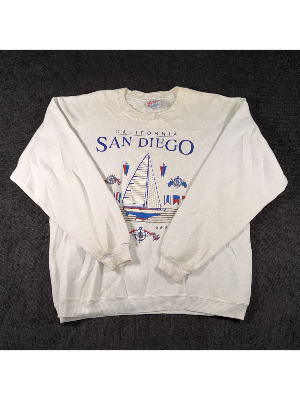 Vintage 1992 Hanes Heavyweight San Diego California Sweatshirt Large